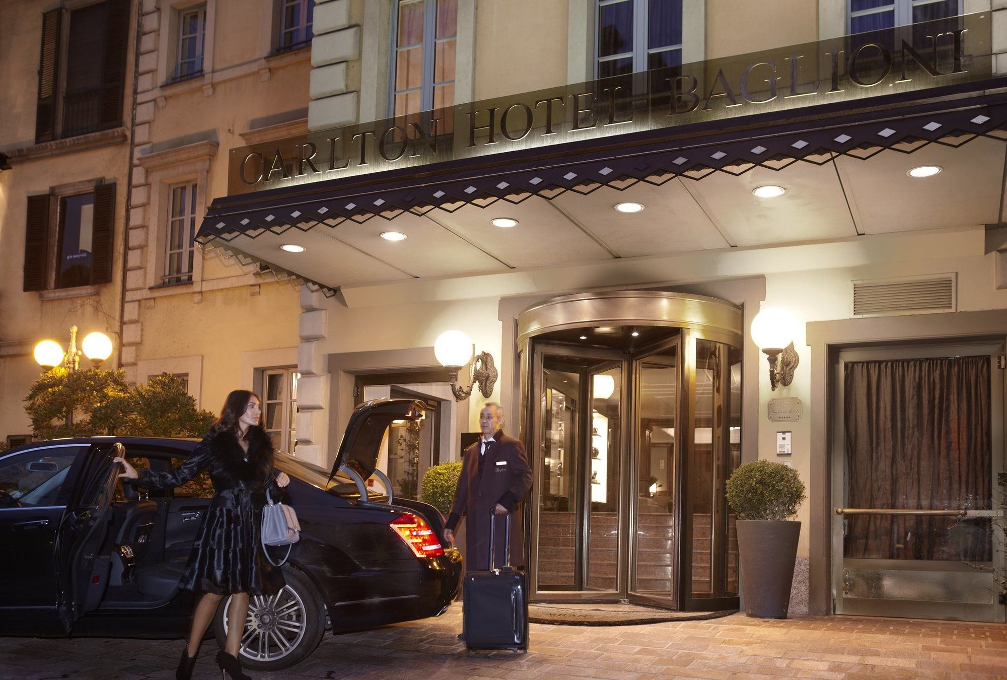 Baglioni Hotel Carlton - The Leading Hotels Of The World Milan Exterior photo