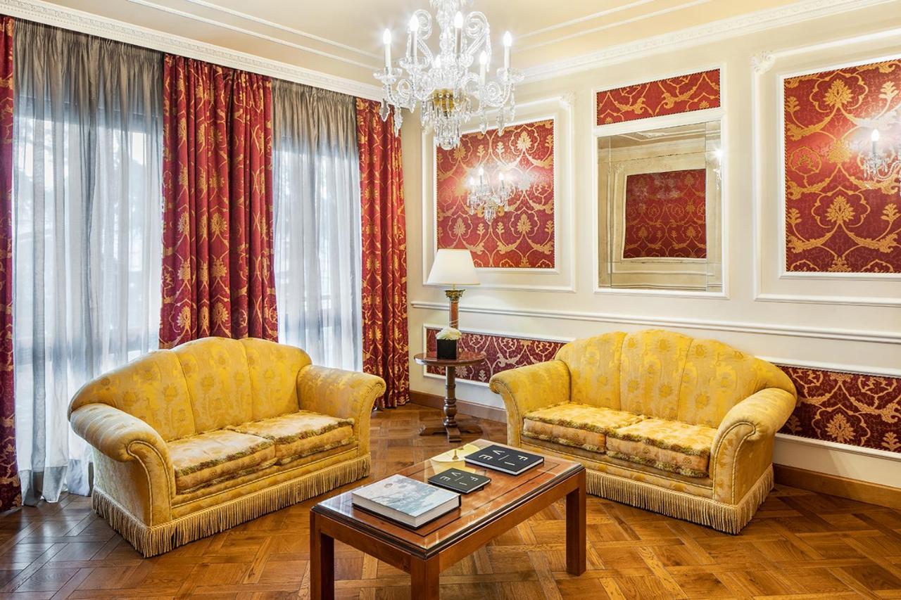 Baglioni Hotel Carlton - The Leading Hotels Of The World Milan Exterior photo